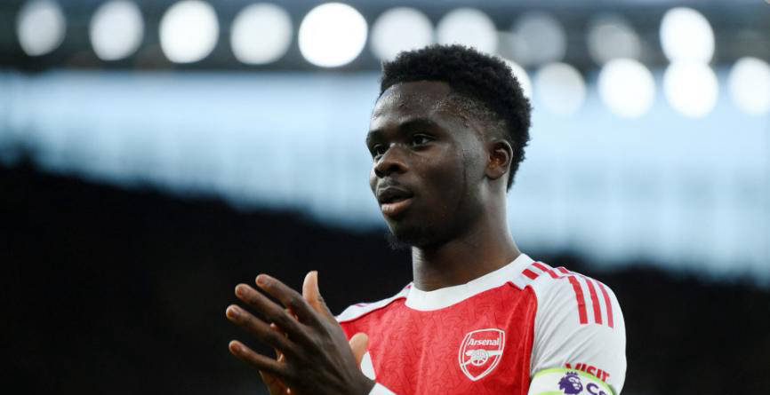 阿森纳9号为小老弟打气:他与拉菲尼亚同级,争冠之际必需依靠他